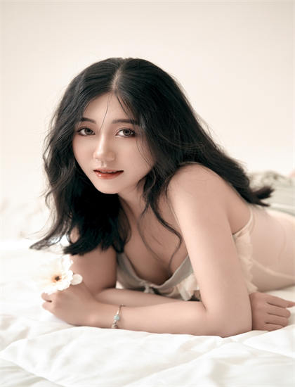 为冲KPI销售对我使美人计反派解读：复杂性格与动机先锋分析